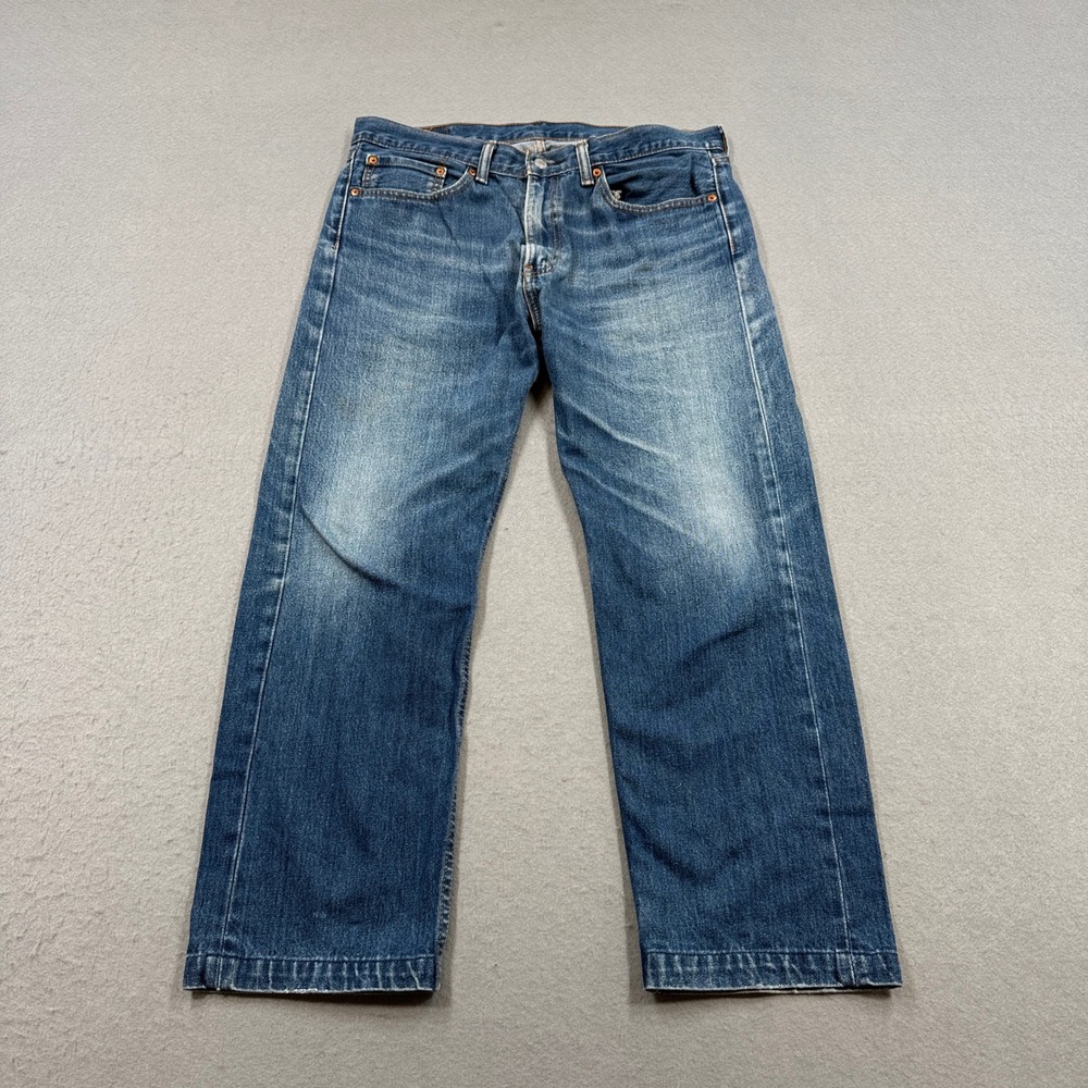 Levi's 505 Jeans Men's 36x30 Blue Medium Wash Straight Leg Relaxed Fit Whiskered